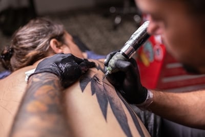 Pharmacy workers lose right to tattoo without licence in Wales 